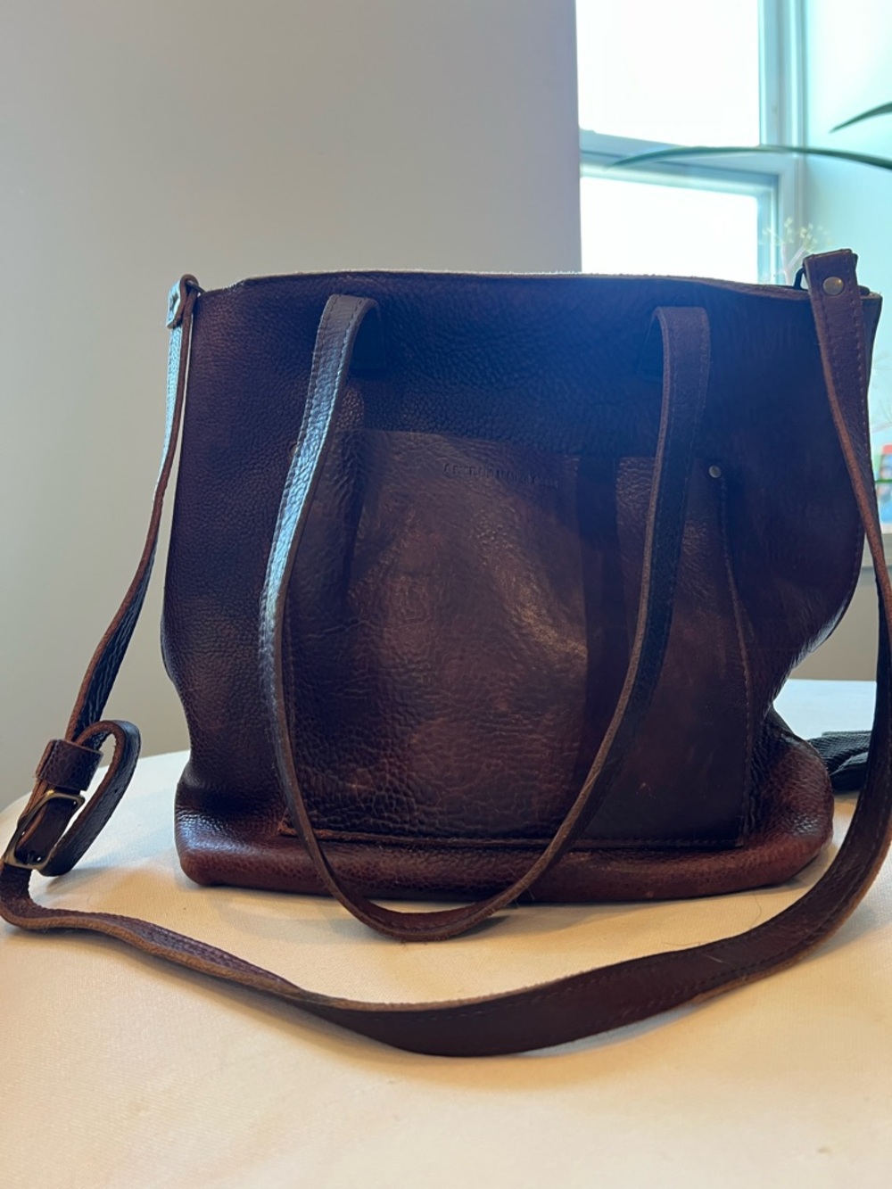Portland Leather Coldbrew Brown Crossbody Tote Bag with Adjustable Strap - Picture 3 of 10